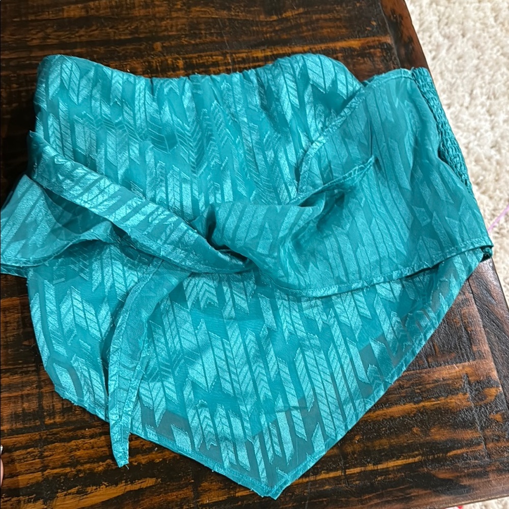 TURQUOISE Asymmetrical Tie Front Crop Top